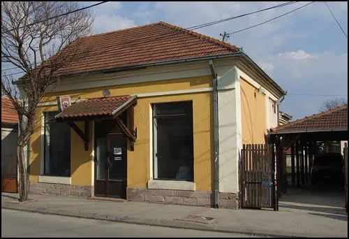 Tri bagrema