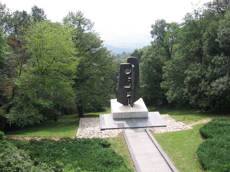 Avala