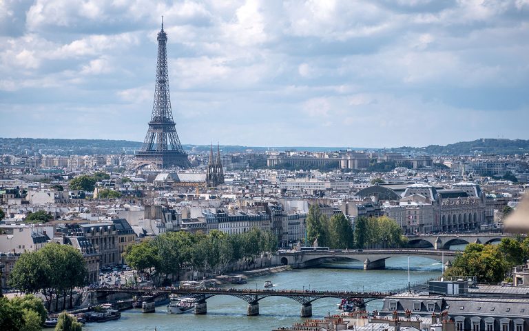 Pariz