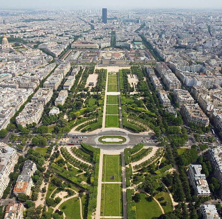 Pariz
